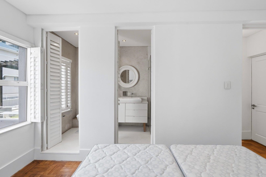 To Let 2 Bedroom Property for Rent in Sea Point Western Cape